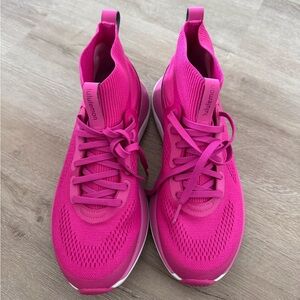 EUC Lululemon Chargefeel Mid Sneakers - Sonic Pink